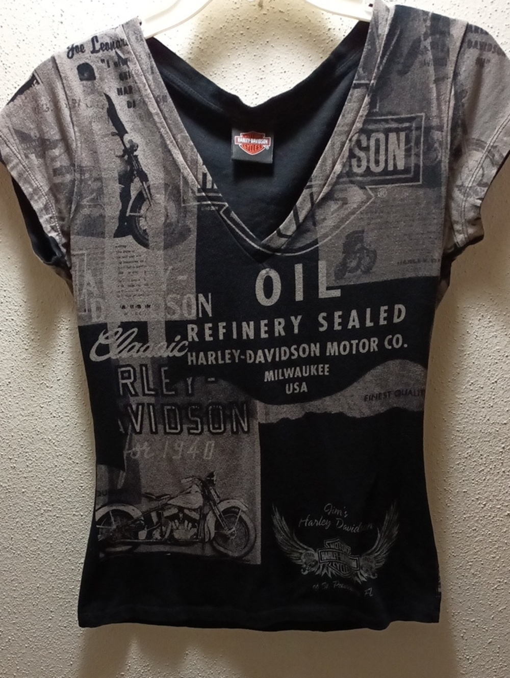 Harley Davidson Women's V Neck Tee Size Large Gently Loved